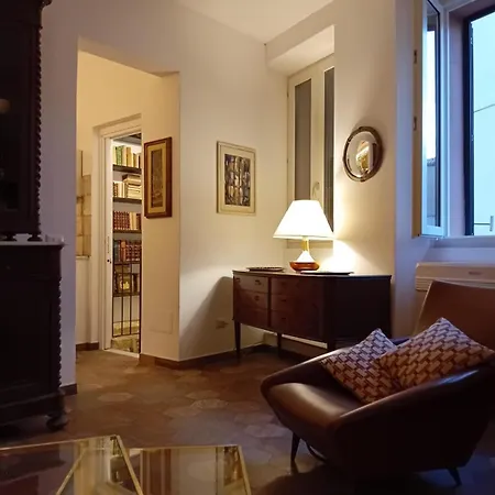 Lo Campanil Apartment